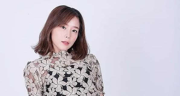 李采潭有哪些作品：韩国R级电影女星李采潭资料