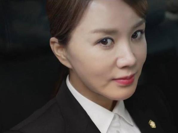 韩国女You