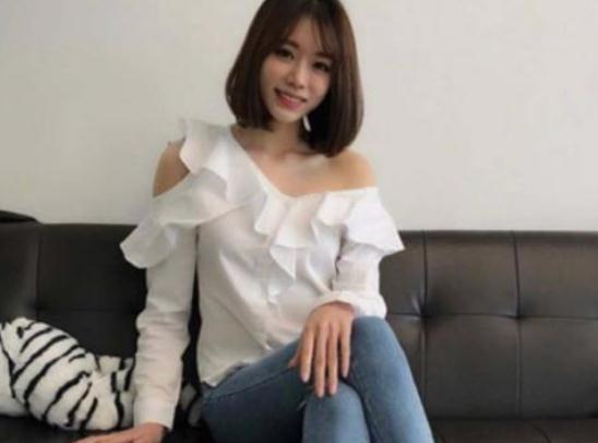 韩国女You