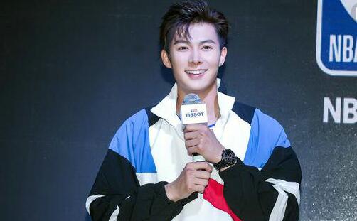 张铭恩是富二代吗？个人资料家世背景介绍（图）