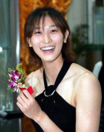 隋菲菲图片资料：隋菲菲现在老公是谁