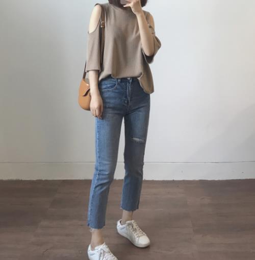 卡其色配什么颜色好看:卡其色衣服搭配推荐 (图) 卡其色配什么颜色好看:卡其色衣服搭配推荐 (图)