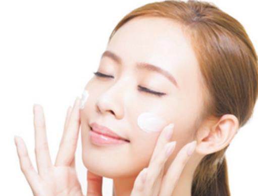 妆前乳用洗面奶能洗掉吗?妆前乳有什么用?