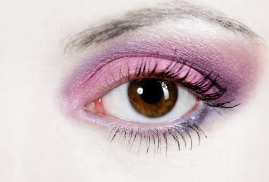 怎么化洋娃娃大眼妆?化眼妆的技巧