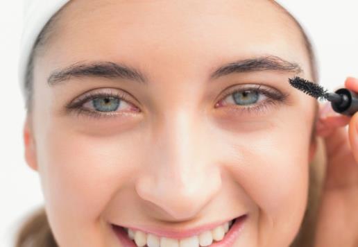 粗短睫毛怎么涂睫毛膏?怎么选择睫毛膏?