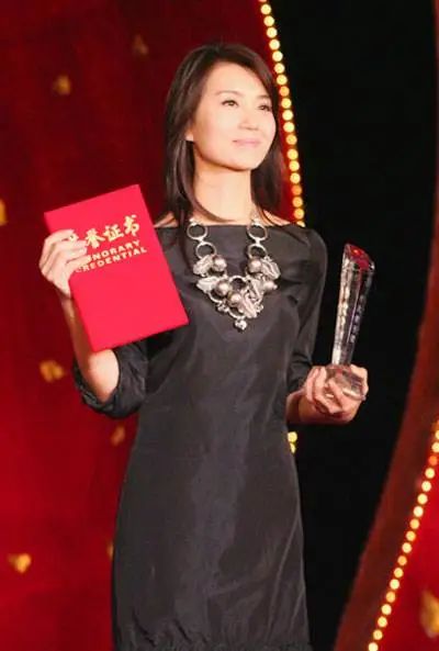 “万人迷”陈好上课状态被偷拍！