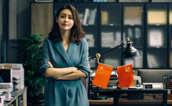 于明加到底和老公怎么认识的,于明加现在有多少岁了