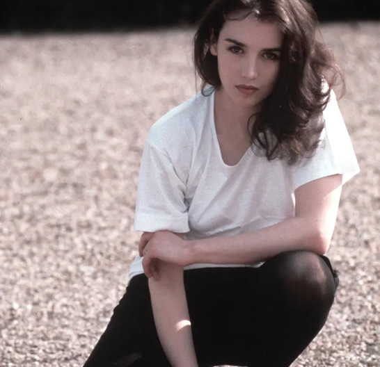 全球公认的十大美女 莫妮卡·贝鲁奇一颦一笑尽显风韵