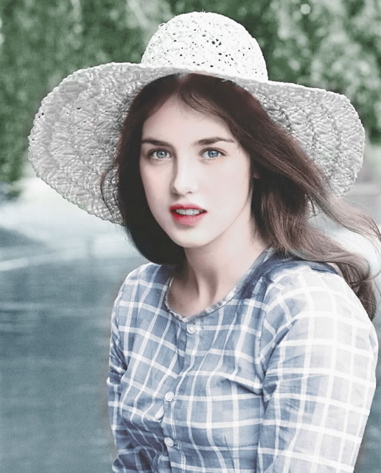 全球公认的十大美女 莫妮卡·贝鲁奇一颦一笑尽显风韵