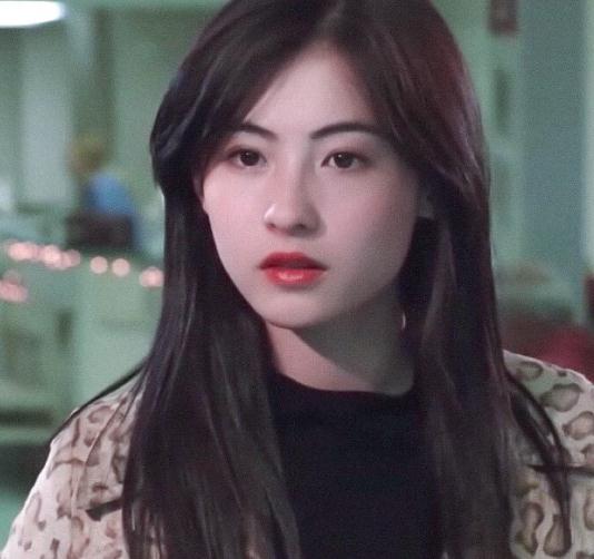 十大最漂亮混血儿女星(混血儿女明星漂亮排名)