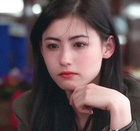 十大最漂亮混血儿女星(混血儿女明星漂亮排名)