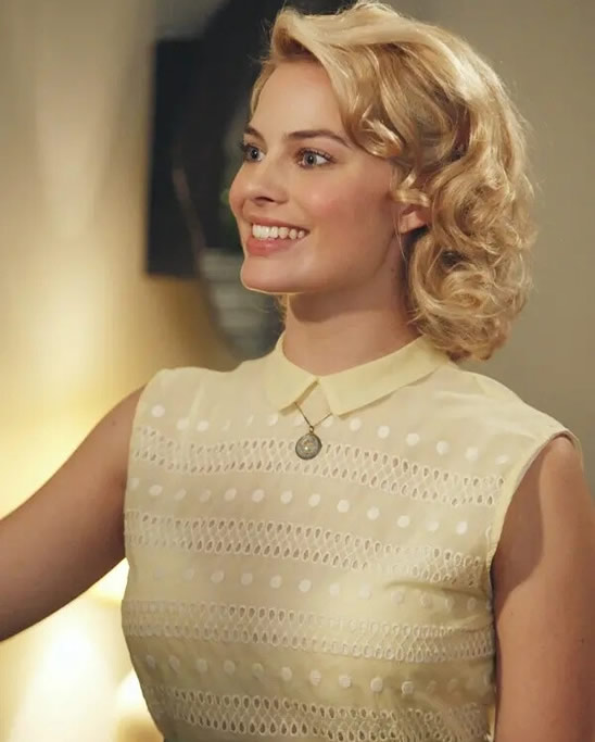 全球公认的十大美女 莫妮卡·贝鲁奇一颦一笑尽显风韵