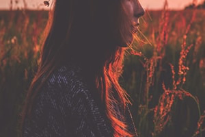 异地恋一般多久男的会累(维持异地恋5个小方法)