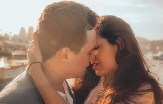 跟别人家的老公出轨后悔如何挽回婚姻