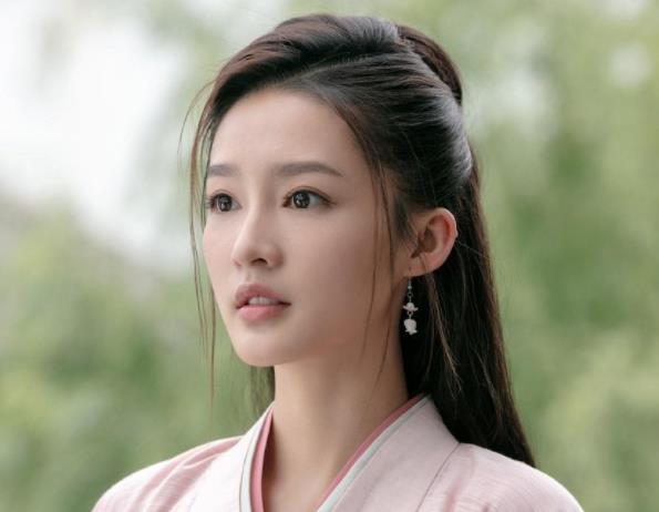 李沁为什么不红,李沁年龄多大