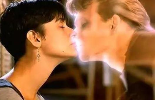 感动世界的十大金曲(值得收藏10首经典歌曲)