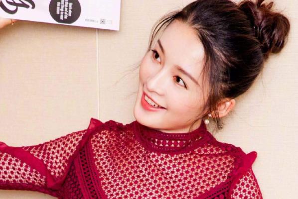 李沁是谁捧红的,李沁是什么星座