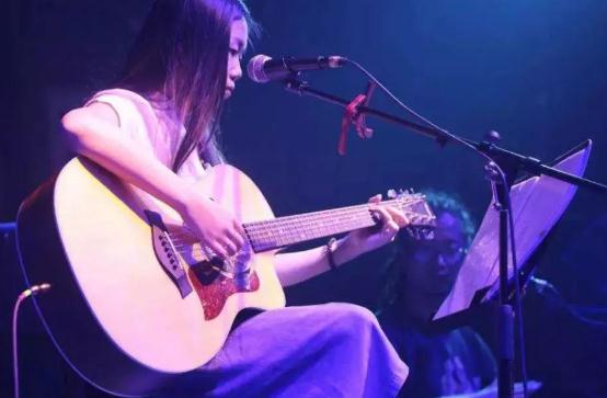 15首值得单曲循环网红歌曲2022