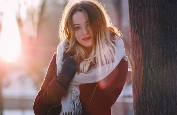 为什么男人找比自己年龄小的女人 年龄差太大怎么谈恋爱