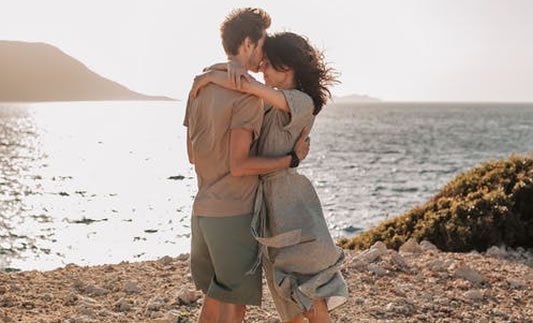 男人最爱听的早安情话，说给男人听的早安小情话