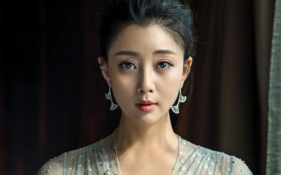 殷桃有孩子吗，有几个孩子