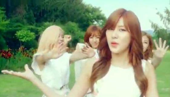 精选最新最红网络情歌36首(双人对唱歌曲排行)