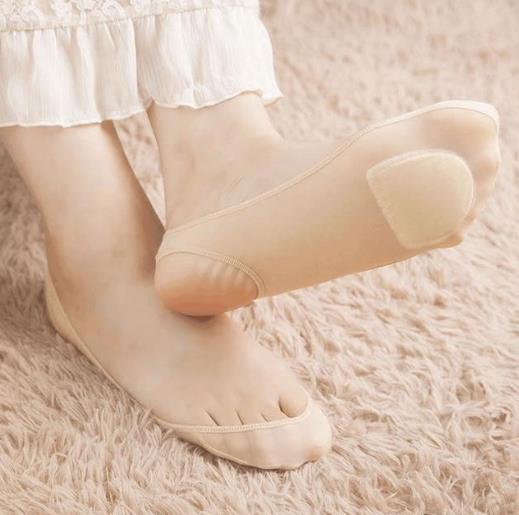 冰丝船袜搭配：让你从此爱上高跟鞋大秀美腿