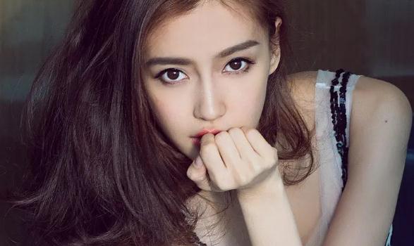 杨颖简介个人简历及图片 Angelababy杨颖家境是混血吗 杨颖简介个人简历及图片 Angelababy杨颖家境是混血吗-昕薇网