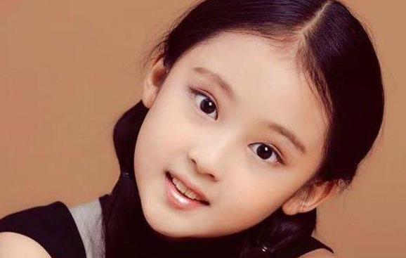 张婉儿是怎么出名的，张婉儿现在多少岁