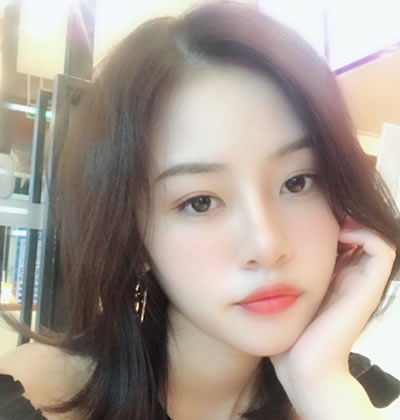 祝晓晗个人资料简介及泳装照片：抖音网红祝晓晗年龄