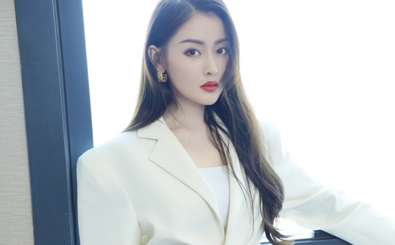 演员张天爱哪里人资料简介及最新图片写真介绍-昕薇网