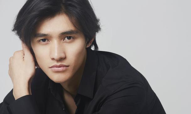 李子峰和张天爱为什么分手,李子峰和张天爱什么时候在一起的