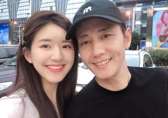 赵露思家里是做什么的,赵露思父亲身价