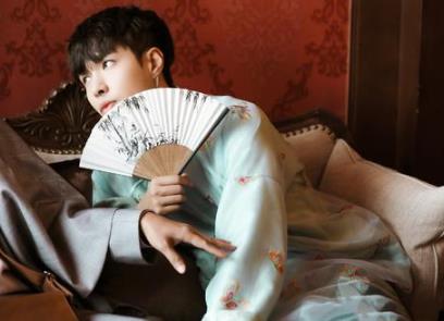 极限挑战导演骂为什么张艺兴  张艺兴为什么晕倒