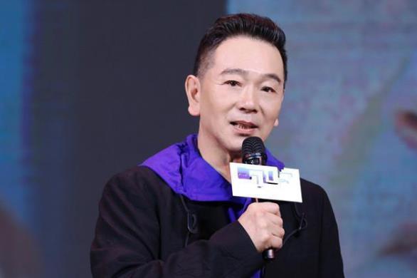 张晨光为什么总演有钱人,张晨光是哪一年出生的