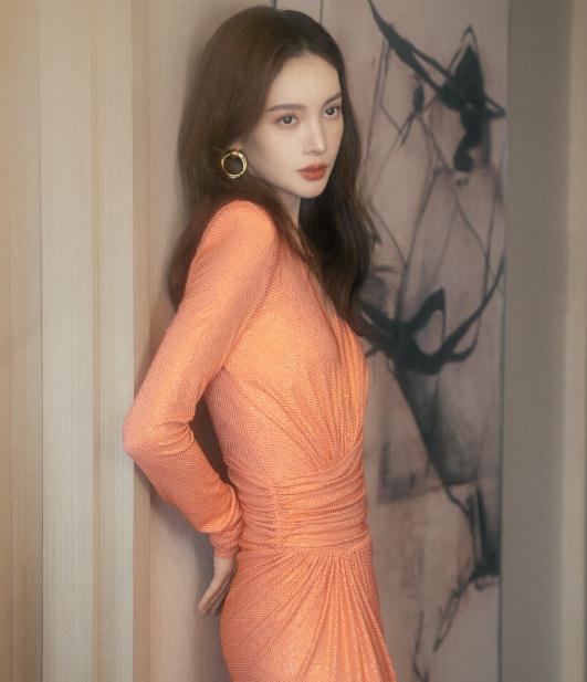 金晨的个人资料(简介,身高,年龄,三围,图片）