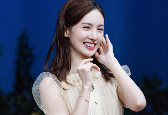 金晨的个人资料(简介,身高,年龄,三围,图片）