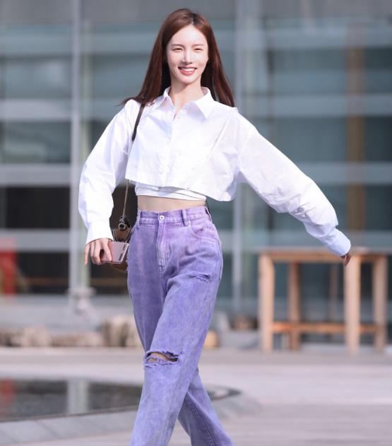 金晨的个人资料(简介,身高,年龄,三围,图片）