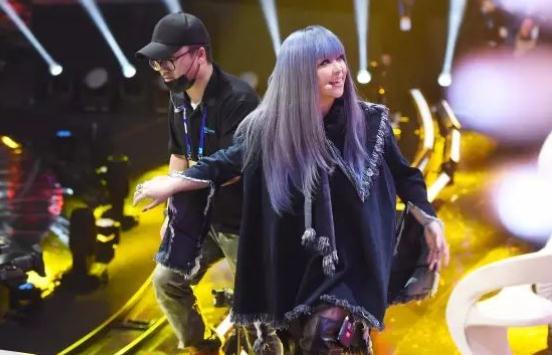 女生ktv必点歌曲排行榜(ktv必点歌曲大全)