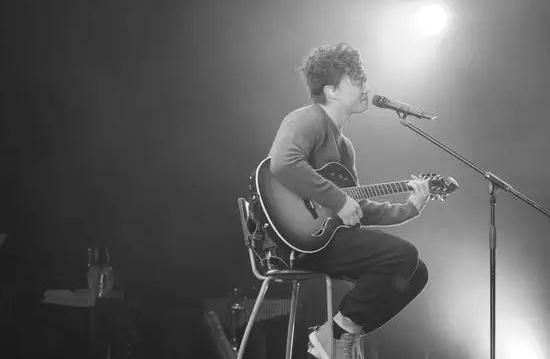 女生ktv必点歌曲排行榜(ktv必点歌曲大全)