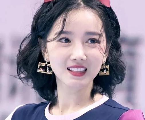 韩国100位女明星颜值排行榜(韩国颜值巅峰十大女星)