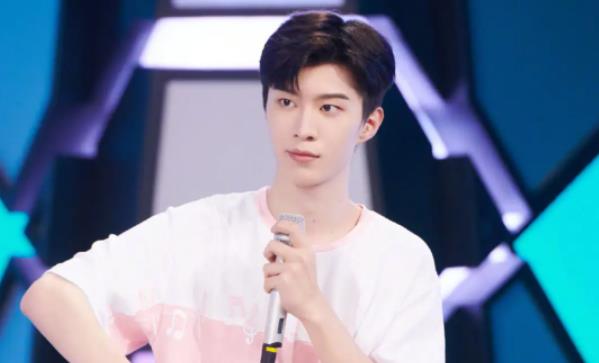 范丞丞的女朋友叫什么,范丞丞年龄多少