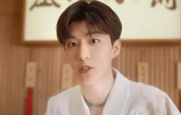 范丞丞到底有没有女朋友,范丞丞现在多大年龄