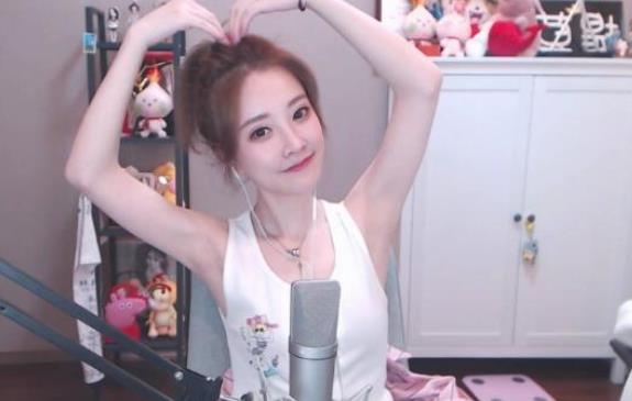 冯提莫现在怎么没人气了,冯提莫身高多少