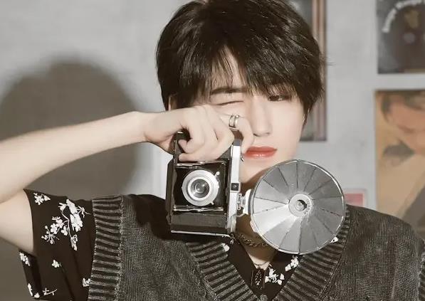 宋亚轩个人资料及家境如何