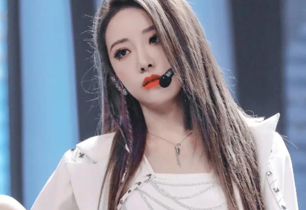 喻言个人资料身高多少 喻言简介