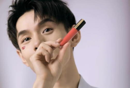 李佳琦出什么事了 为什么会封？