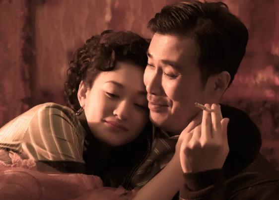 评分9.0以上的谍战剧有哪些，《潜伏》依旧谍战巅峰