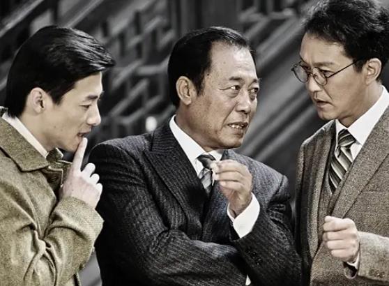 评分9.0以上的谍战剧有哪些，《潜伏》依旧谍战巅峰