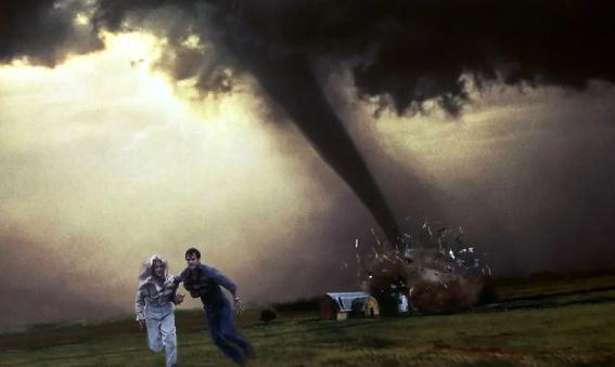 灾难大片有哪些比较好看的(10部灾难电影)